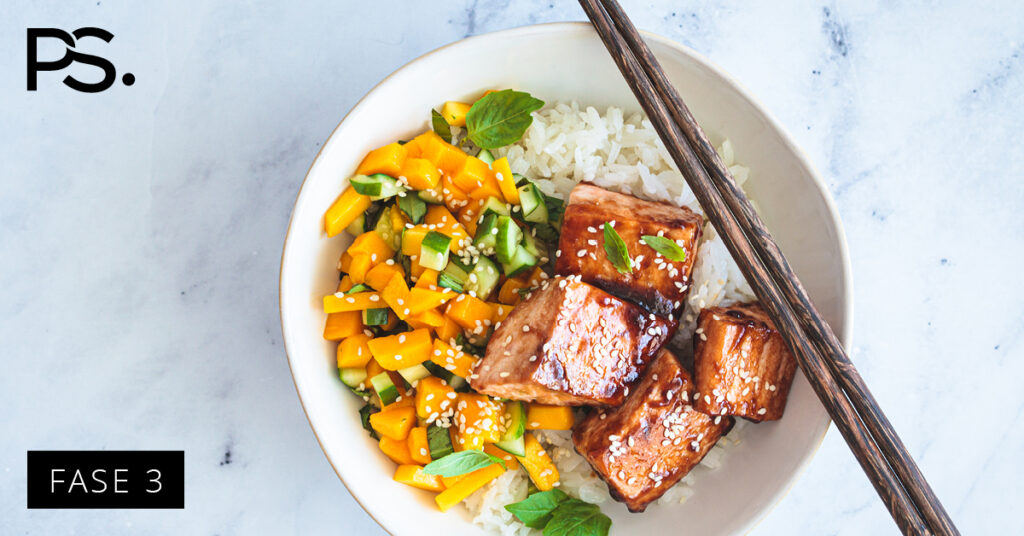 Lachs Teriyaki mit Mango-Gurken-Salat