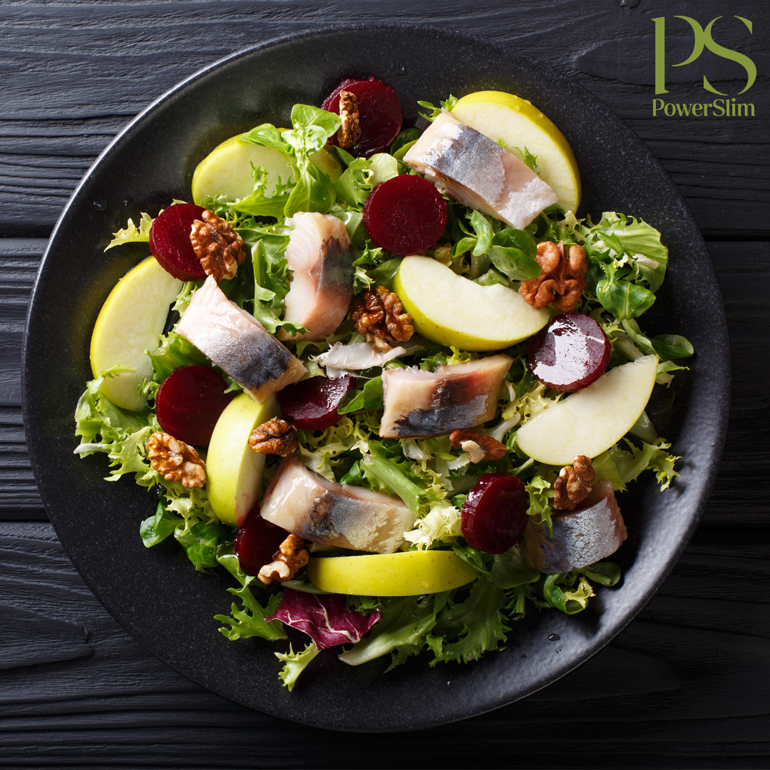 Heringsalat mit Apfel, Roten Beten und Walnüssen