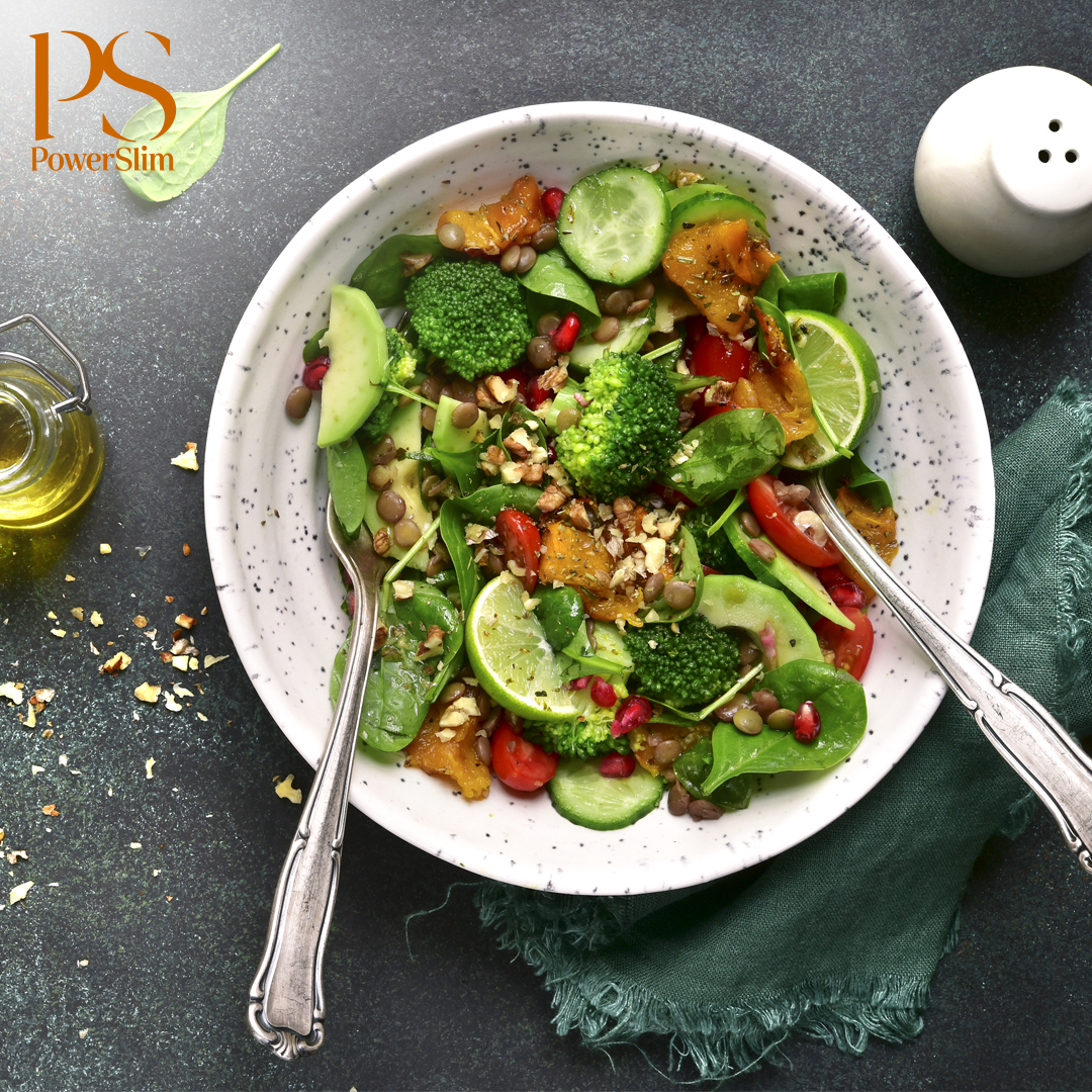 Linsensalat mit Kürbis, Brokkoli und Granatapfelkernen
