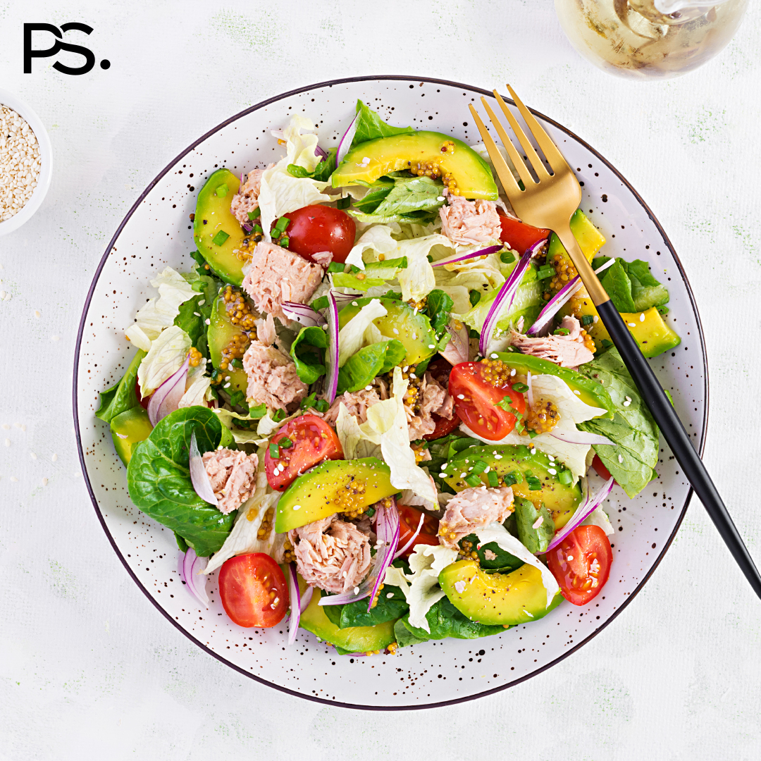 Thunfischsalat mit Avocado und Tomate