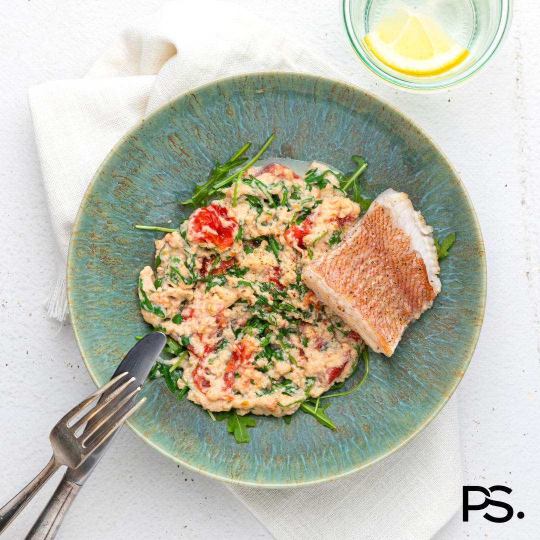 Kartoffelpüree mit Tomaten und Rotbarschfilet