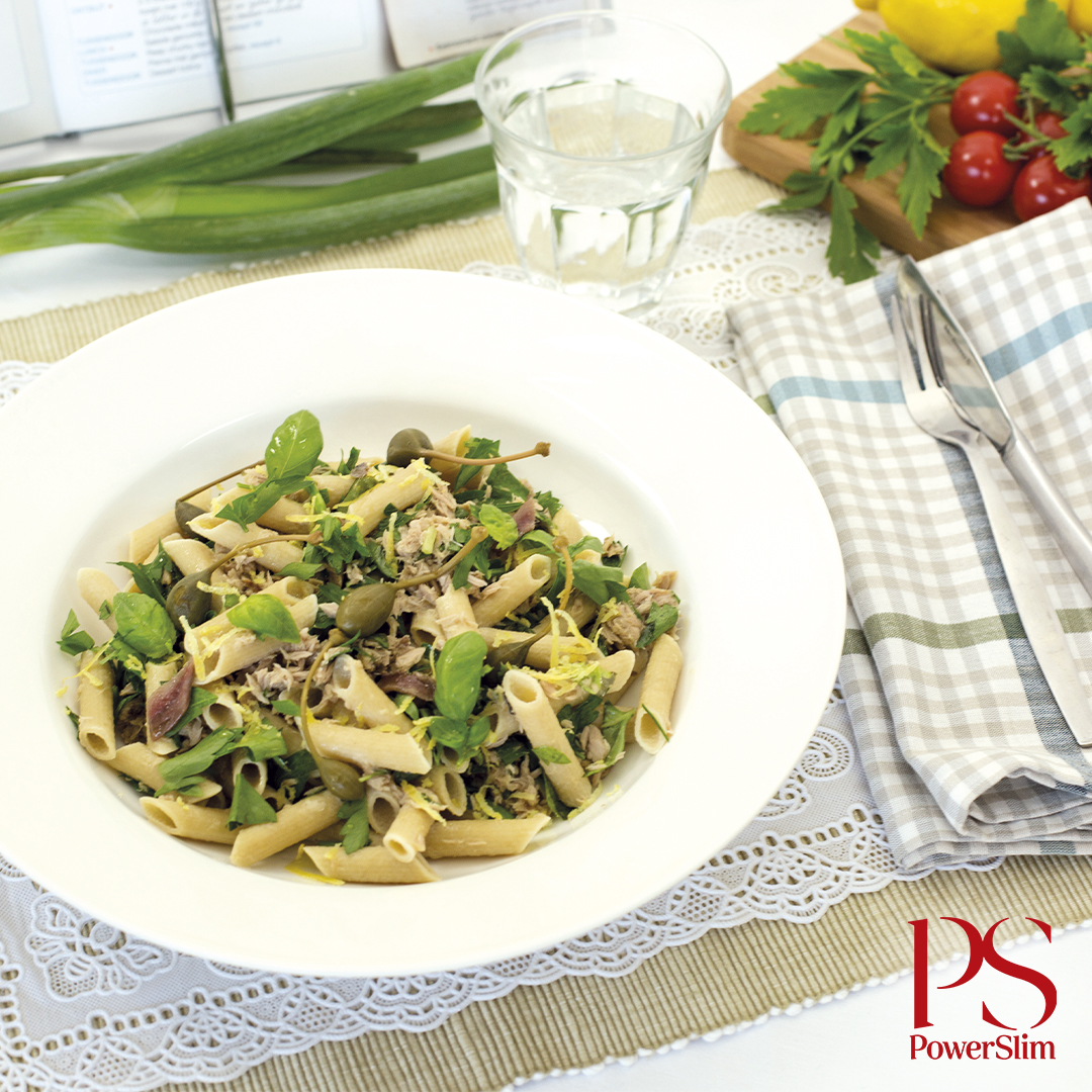 Penne mit Thunfisch und Salsa Verde