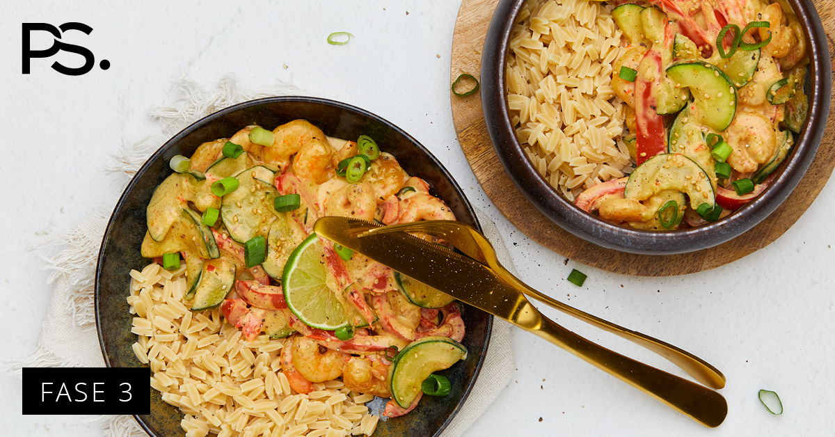Curry mit Garnelen und Risoni